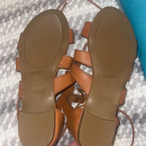 BAMBOO 3/20$ lace up gladiator Sandals size 6 NWOT 🍭 - Picture 4 of 5